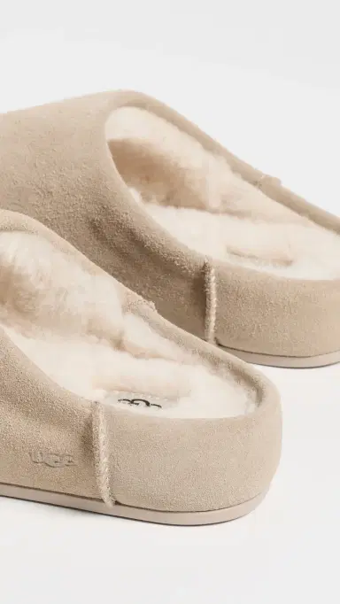 UGG Elea Slip-Ons | Thumbnail 4 UGG Elea Slip-Ons | Thumbnail 4