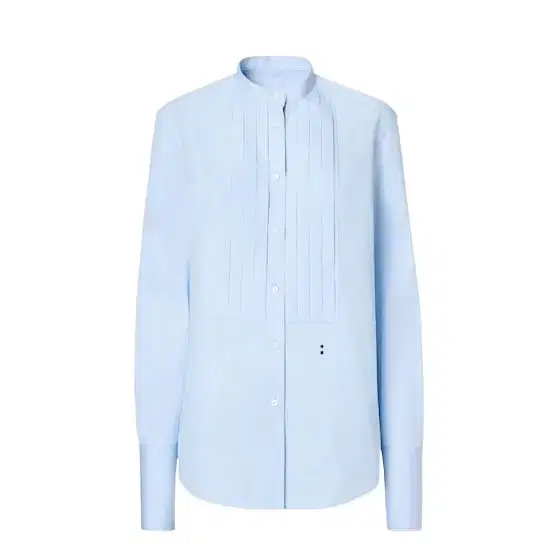 Fendi Slim-fit shirt, a men's wardrobe classic, customised with