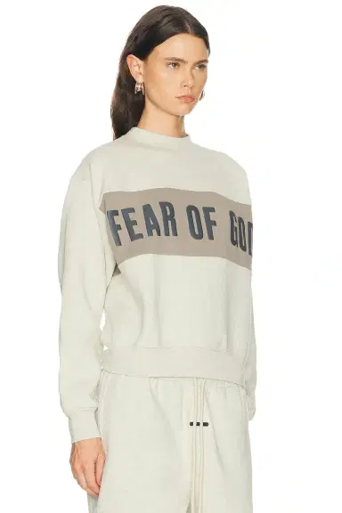 Fear of God Essentials Classic Sweatshirt | Thumbnail 2