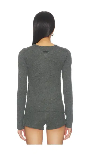 Fear of God Essentials Slim Long Sleeve Tee | Thumbnail 3 Fear of God Essentials Slim Long Sleeve Tee | Thumbnail 3