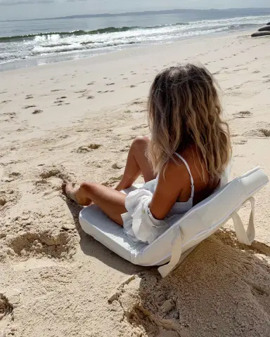 SUNNYLiFE Take Anywhere Folding Chair | Thumbnail 5 SUNNYLiFE Take Anywhere Folding Chair | Thumbnail 5