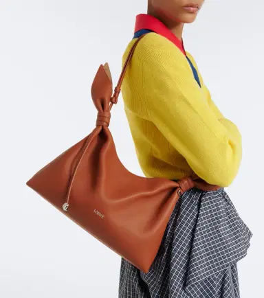 Loewe Scarf Medium leather shoulder bag | Thumbnail 6 Loewe Scarf Medium leather shoulder bag | Thumbnail 6