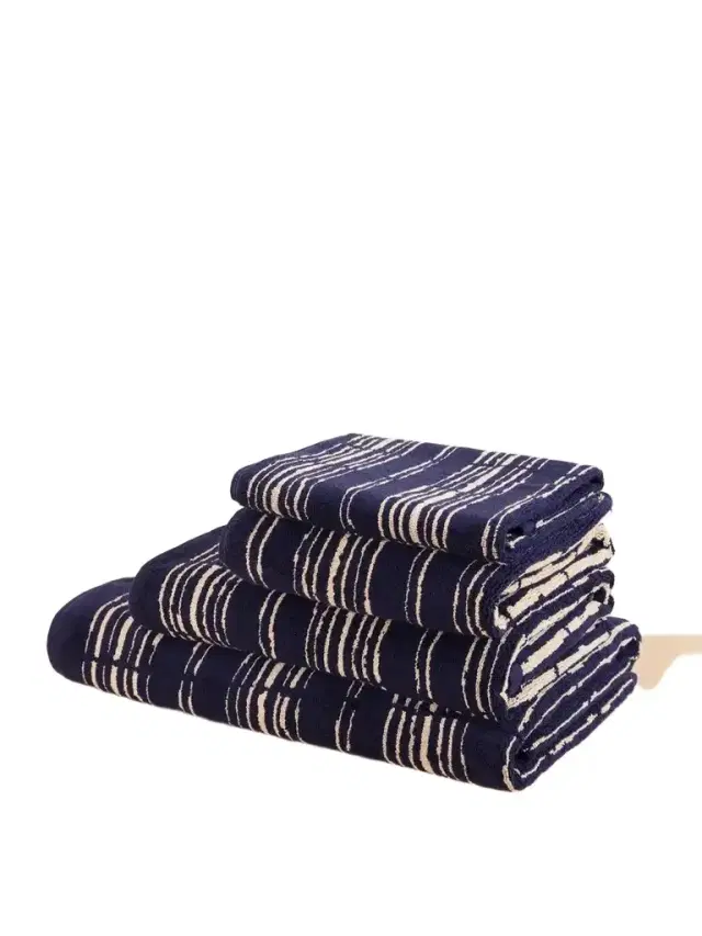 Autumn Sonata Ester Essential Set Of Four Organic Cotton-terry Towels