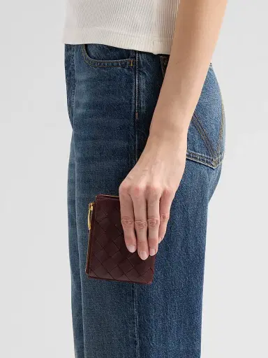 Bottega Veneta Women's Intrecciato Leather Bifold Wallet | Thumbnail 2 Bottega Veneta Women's Intrecciato Leather Bifold Wallet | Thumbnail 2