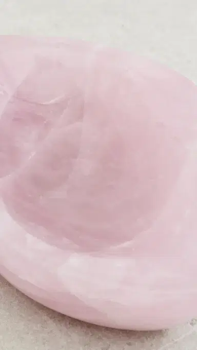 JIA JIA Rose Quartz Trinket Dish | Thumbnail 5