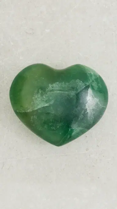 JIA JIA Medium Fluorite Heart Fluorite One Size | Thumbnail 2