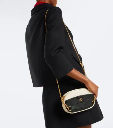 Valentino Garavani VLogo Mini leather top-handle bag | Thumbnail 6 Valentino Garavani VLogo Mini leather top-handle bag | Thumbnail 6
