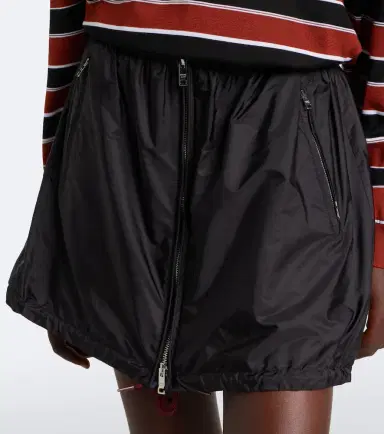 Prada Re-Nylon miniskirt | Thumbnail 4