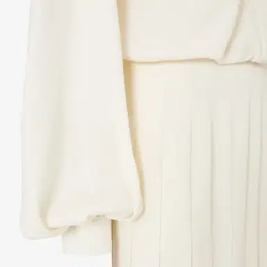 Fendi Long, flowing shirt dress with a plissé pleated skirt that | Thumbnail 3 Fendi Long, flowing shirt dress with a plissé pleated skirt that | Thumbnail 3