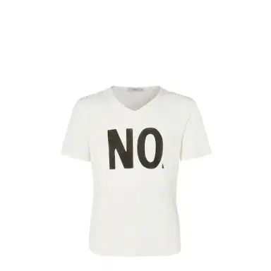 Fendi Drawing inspiration from the verbal-visual poetics | Thumbnail 1