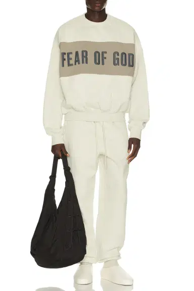 Fear of God Essentials Cropped Relaxed Panelled Sweatshirt | Thumbnail 3