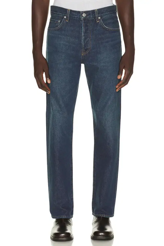 Beau Relaxed Straight Jeans