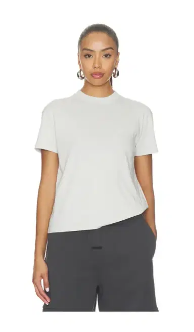Fear of God Essentials Classic Fit Tee | Thumbnail 2
