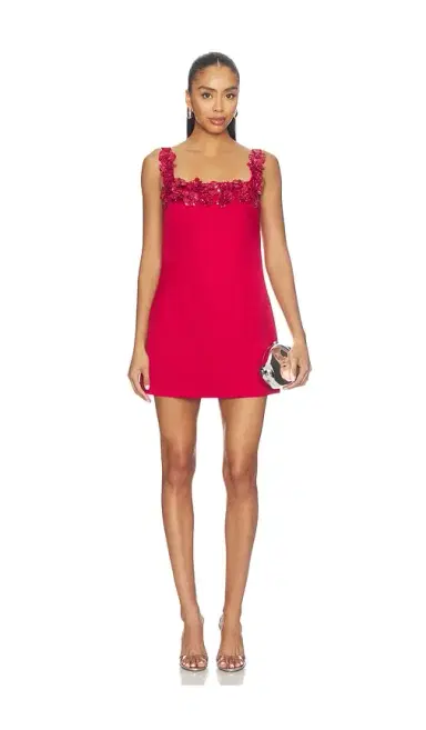 Elliatt Lucetta Shift Mini Dress | Thumbnail 1