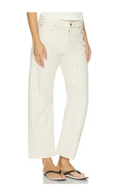 Madewell The Darted Barrel Leg Jean | Thumbnail 2
