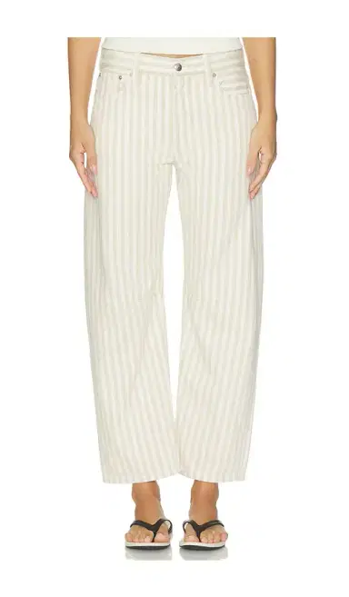 Madewell The Darted Barrel Leg Jean | Thumbnail 1