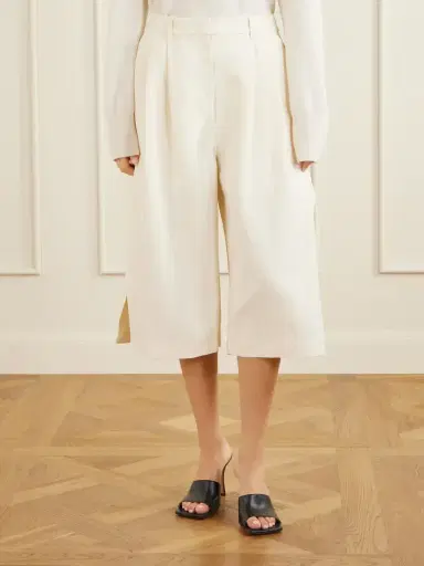 Co Pleated Woven Wide-leg Pants | Thumbnail 3