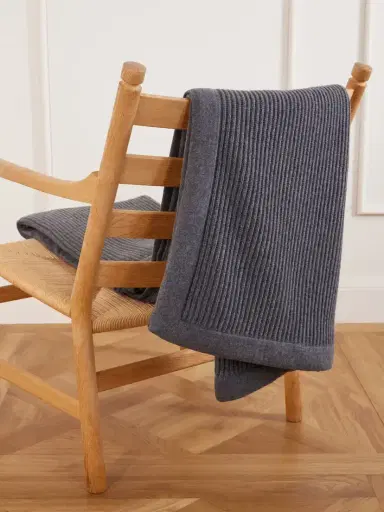 Brunello Cucinelli Ribbed-knitted Cashmere Throw | Thumbnail 1