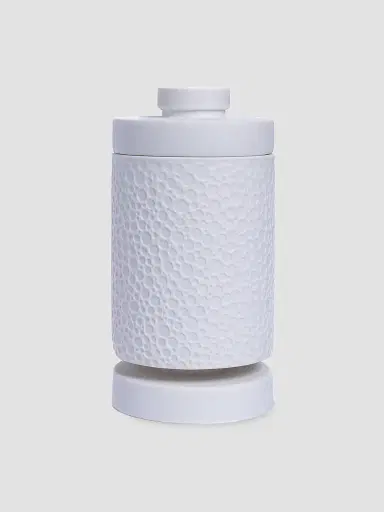 Van Dang Fragrances Rosa Luna Scented Candle | Thumbnail 3