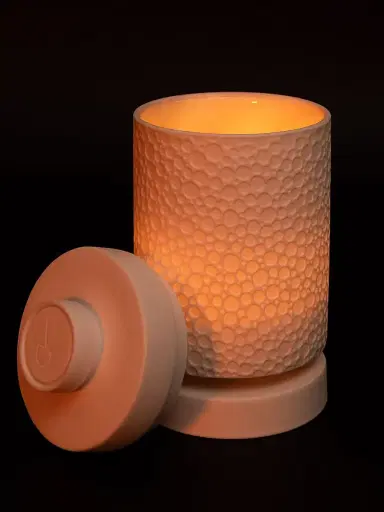 Van Dang Fragrances Rosa Luna Scented Candle | Thumbnail 6