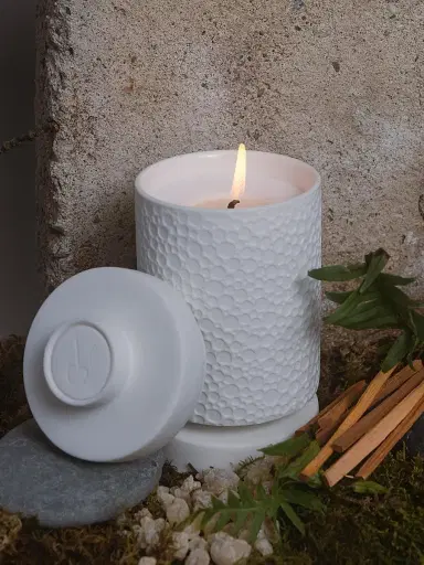 Van Dang Fragrances Buddhapada Scented Candle | Thumbnail 7 Van Dang Fragrances Buddhapada Scented Candle | Thumbnail 7