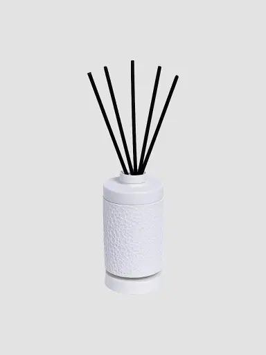 Van Dang Fragrances Solaire Fragrance Diffuser | Thumbnail 3 Van Dang Fragrances Solaire Fragrance Diffuser | Thumbnail 3
