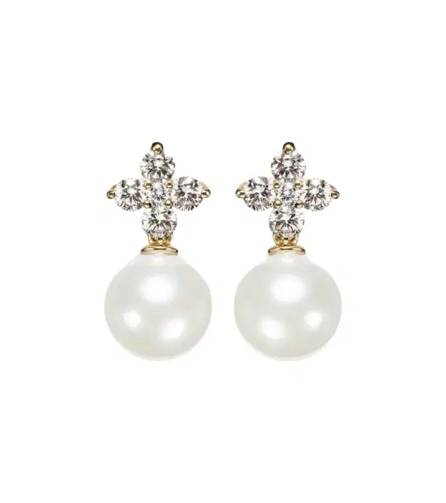Bucherer Fine Jewellery Bloom 18kt gold earrings with pearls and diamonds