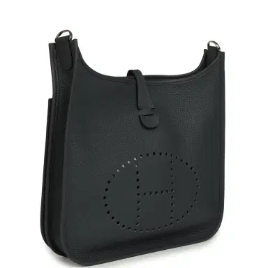 HERMÈS Hermes Evelyne PM Gris Misty Clemence Palladium Hardware | Thumbnail 2 HERMÈS Hermes Evelyne PM Gris Misty Clemence Palladium Hardware | Thumbnail 2