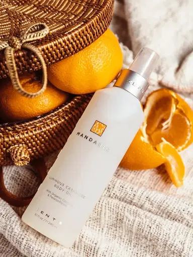 Zents Mandarin Luminous Cashmere Body Oil | Thumbnail 2
