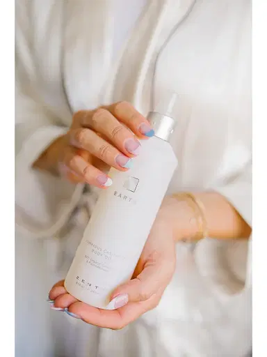 Zents Earth Luminous Cashmere Body Oil | Thumbnail 2