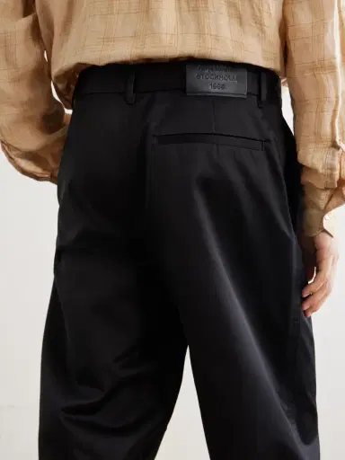 Acne Studios Straight-Leg Pleated Cotton-Satin Trousers - Men | Thumbnail 5 Acne Studios Straight-Leg Pleated Cotton-Satin Trousers - Men | Thumbnail 5