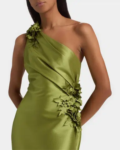 BADGLEY MISCHKA Floral Appliqué One-Shoulder Gown | Thumbnail 5