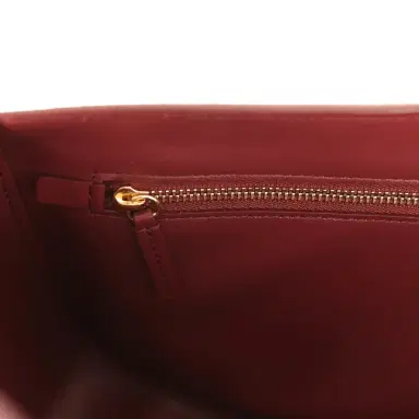 Chanel Chanel Maxi "Souplissimo" Small Flap Bag Burgundy Grained Calfskin Gold Hardware | Thumbnail 9