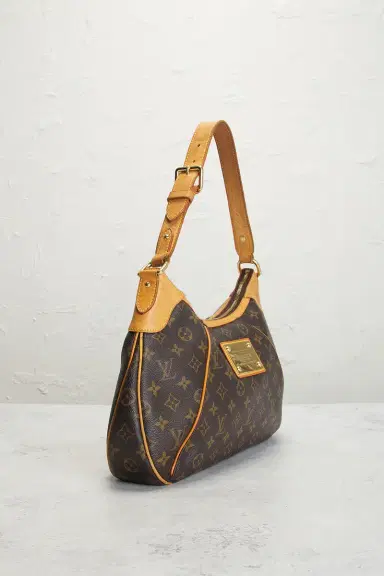 Louis Vuitton Monogram Thames GM Shoulder Bag | Thumbnail 4