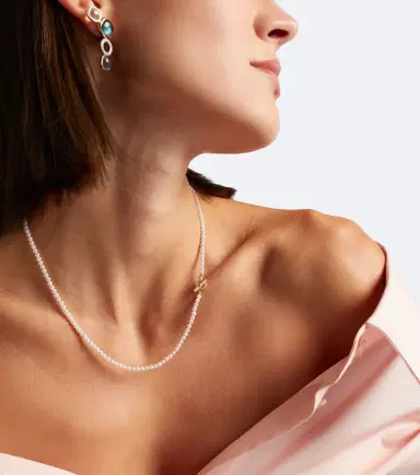 David Yurman Pearl Classics Petite 18kt gold necklace with freshwater pearls and diamonds | Thumbnail 5 David Yurman Pearl Classics Petite 18kt gold necklace with freshwater pearls and diamonds | Thumbnail 5
