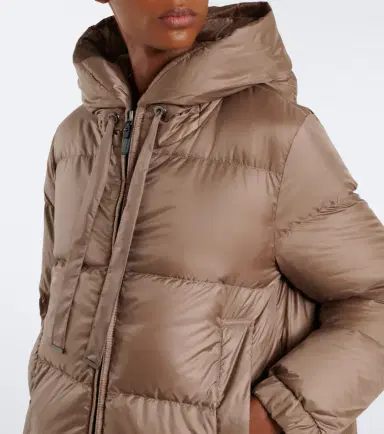 Max Mara The Cube hooded quilted down jacket | Thumbnail 2
