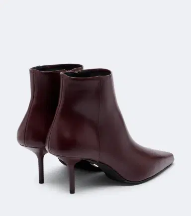 Max Mara Leather ankle boots | Thumbnail 4