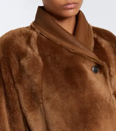Yves Salomon Reversible shearling and leather wrap coat | Thumbnail 2