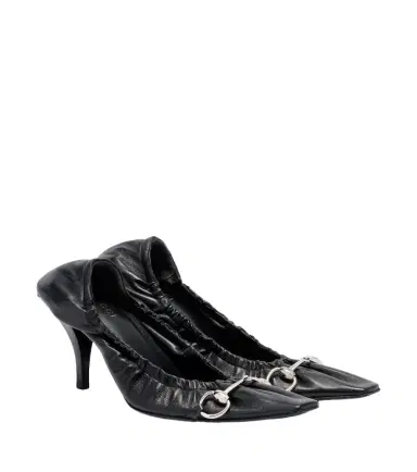 Gucci Vittoria Horsebit leather pumps | Thumbnail 1 Gucci Vittoria Horsebit leather pumps | Thumbnail 1