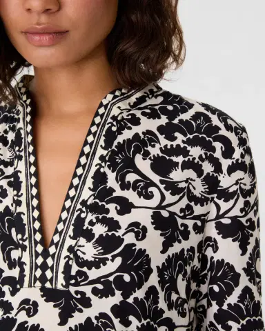 Emporio Sirenuse Giada Caftan in Lotus Flower Print | Thumbnail 3