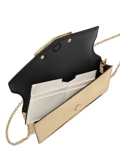 Givenchy Women's Antigona Wallet with Chain in Mirror Leather | Thumbnail 4 Givenchy Women's Antigona Wallet with Chain in Mirror Leather | Thumbnail 4