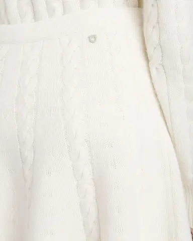 Ferragamo Wool-Cashmere Cable Knit Mini Skirt | Thumbnail 5 Ferragamo Wool-Cashmere Cable Knit Mini Skirt | Thumbnail 5