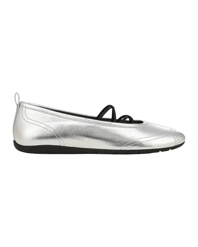 Vince Coralie Leather Ballet Flats