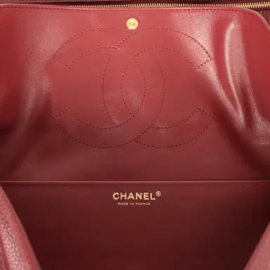 Chanel Chanel Maxi "Souplissimo" Small Flap Bag Burgundy Grained Calfskin Gold Hardware | Thumbnail 11