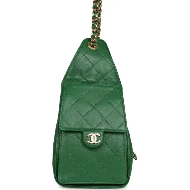 Chanel Chanel Small 25 Hobo Bag Green Caviar Gold Hardware | Thumbnail 3