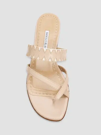 Manolo Blahnik Women's Susonda Leather Sandals | Thumbnail 5
