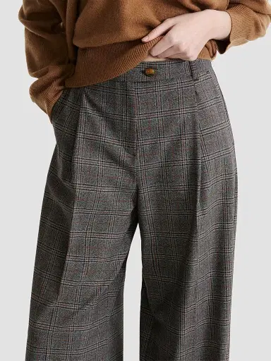 Marella Women's Straight Leg Darted Trousers | Thumbnail 6