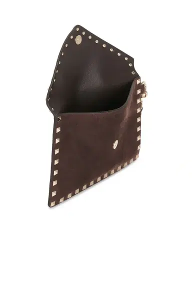 Valentino Garavani Rockstud Medium Flat Pouch | Thumbnail 5 Valentino Garavani Rockstud Medium Flat Pouch | Thumbnail 5