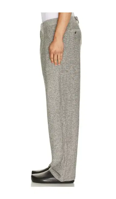 Isa Boulder Dream Loose Pants | Thumbnail 8