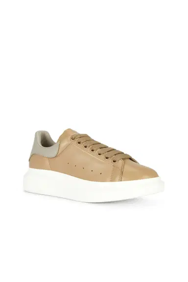 Alexander McQueen Sneaker | Thumbnail 2 Alexander McQueen Sneaker | Thumbnail 2